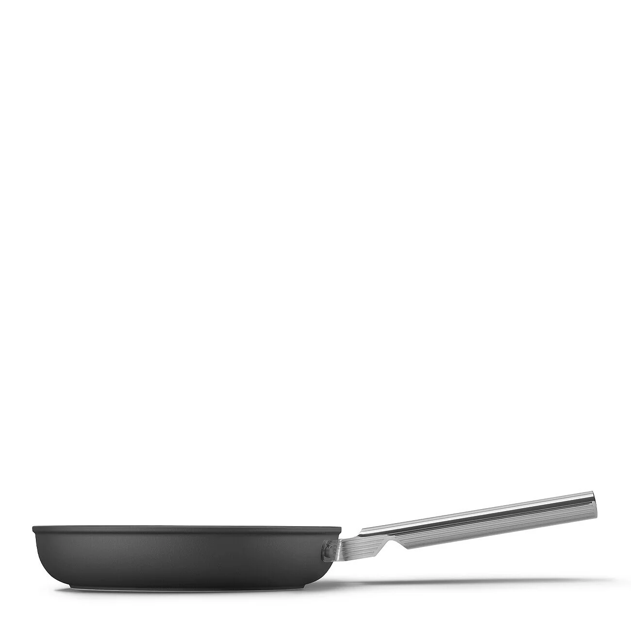 24cm Frying Pan - Image 11